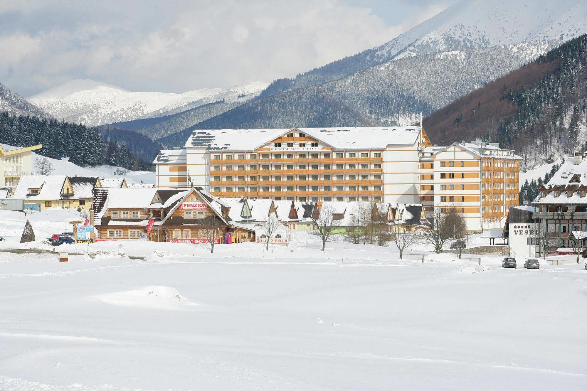 Residence Hotel Доновали Екстер'єр фото